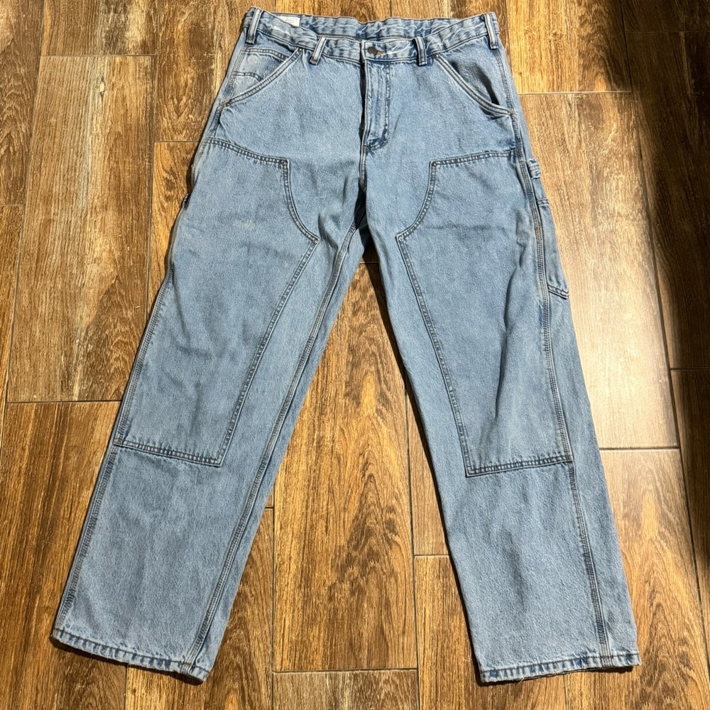 Zara Men's Light Blue Relaxed Jeans